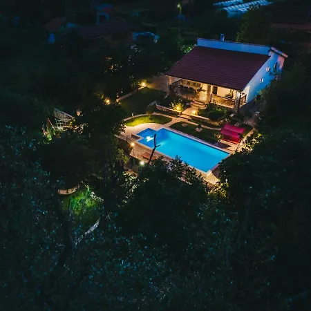 Villa Gana Buna Exterior photo