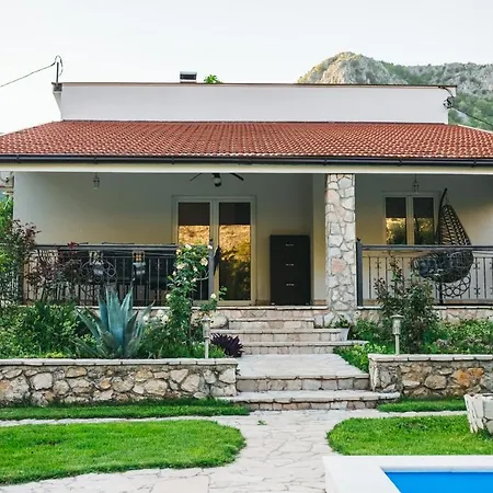 Villa Gana Buna Exterior photo