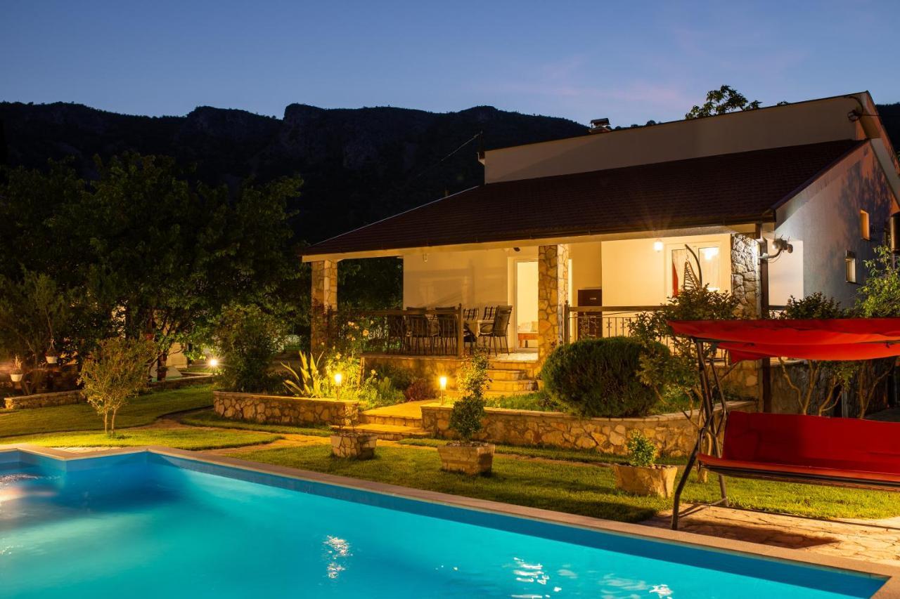 Villa Gana Buna